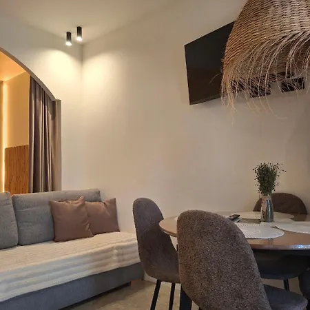 Sleeps Aprt V Aparthotel Valencie
